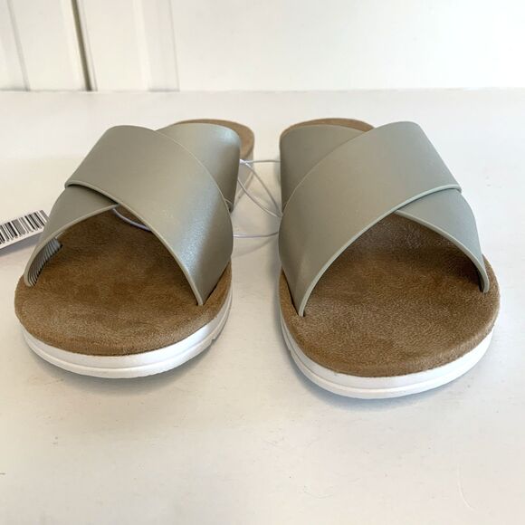 IZOD Women's Alyssa Gold Crisscross Strap Slide Slip On Sandals Shoe Size 7 - Picture 4 of 7